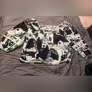 Brand new long sleeve, light weight top.